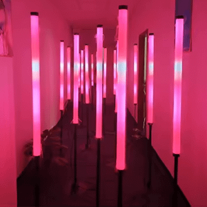 LED3Dチューブライト | 北海道札幌市|サイネージ・映像・音声と配信の会社|株式会社ビットバレー ビットバレーでは3Dチューブライトや店舗などの演出で使用するLEDテープライトなどの販売を行っております。